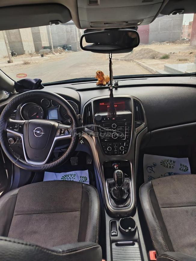 opel astra 2010