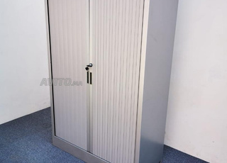 armoire métallique à tablettes réglables à TANGER