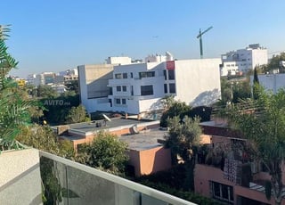 Superbe studio meublé Ousis