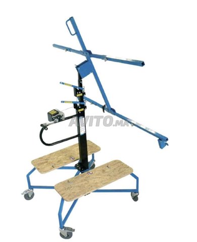 Lève plaques pour faux plafond