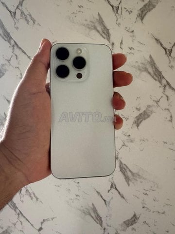 iPhone 15 Pro 128Go 89🔋 bypass wifi no sim