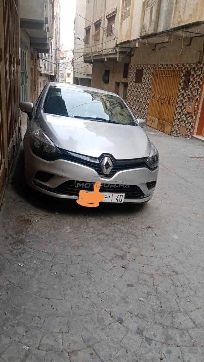 رينو كليو ديزل يدوي 2016 في طنجة