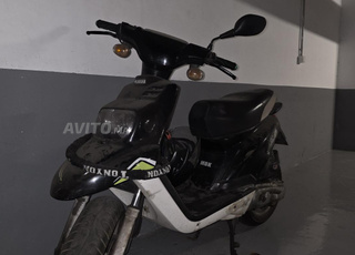 Scooter Bws sport 12 pouce