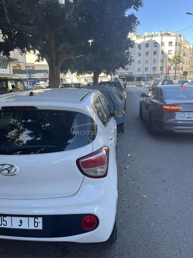 Hyundai i10 très bon état 