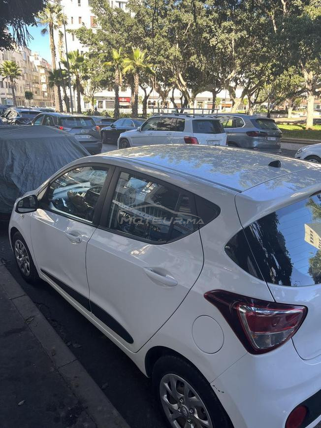 Hyundai i10 très bon état 