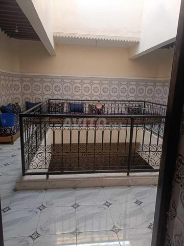 بيع منزل 9 غرف بمساحة 150 متر مربع في مراكش