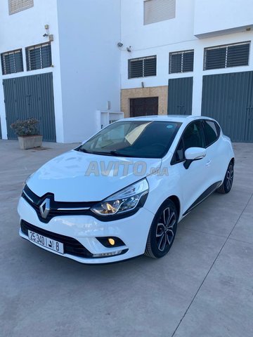 Clio 4 automatique toutes options