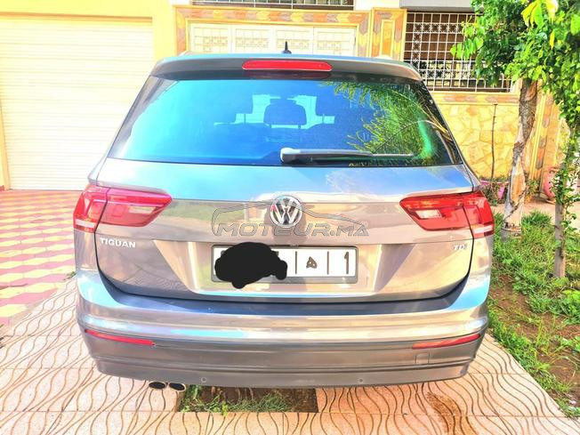 voiture presque neuve