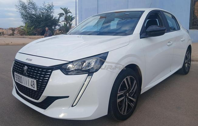 Peugeot 208 Diesel Manuelle 2023 à Oujda