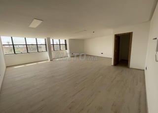 Plateaux bureaux à louer