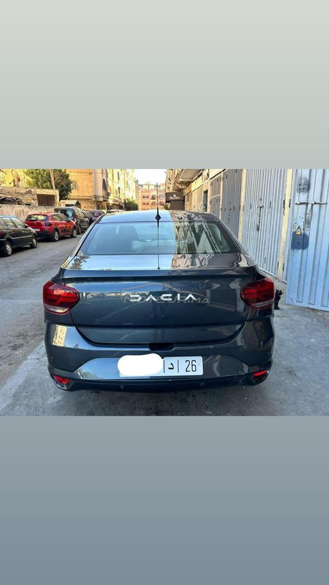 Dacia Logan Essence Automatique 2023 à Casablanca
