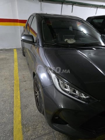 Toyota Yaris Essence Manuelle 2021 à Casablanca