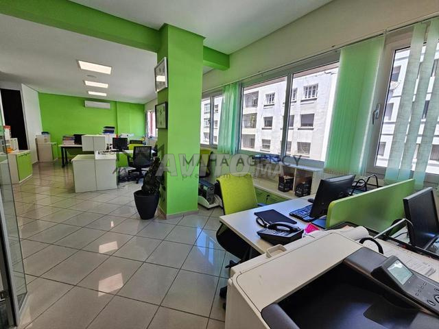 02 SUPER PLATEAUX DE BUREAU COMMUNICANT A VENDRE