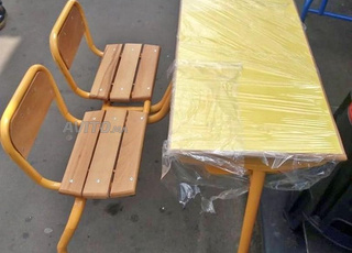 Table scolaire fabrication sur mesure\pupitre