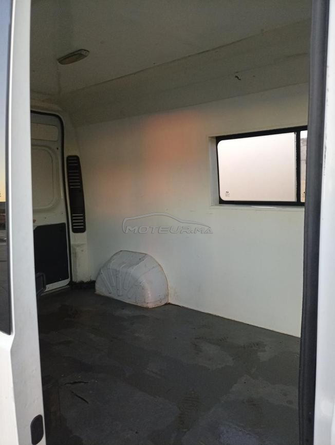 une très belle voiture a vendre 