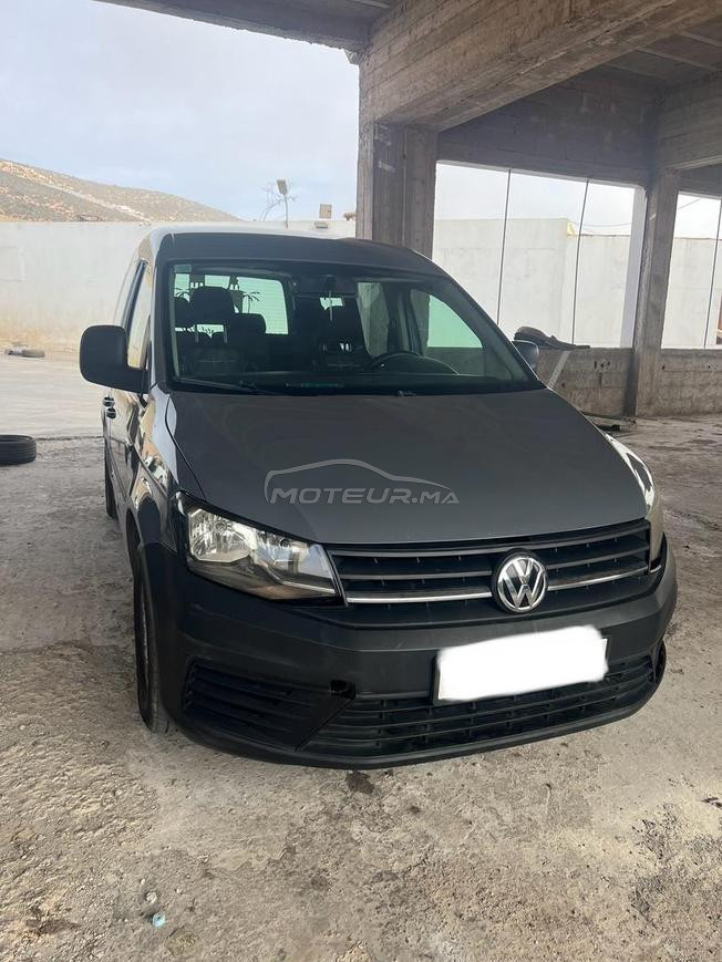 Volkswagen Caddy Diesel Manuelle 2018 à Agadir