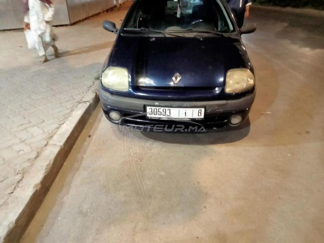 Renault Clio Essence Manuelle 2000 à Casablanca