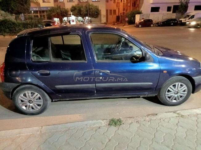 Renault Clio Essence Manuelle 2000 à Casablanca