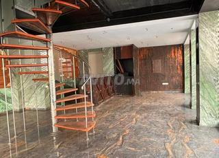 محل 100م شوكة تجاري في كوتييه