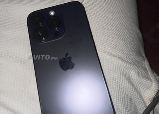 iPhone 14 Pro bleu foncé en excellent état