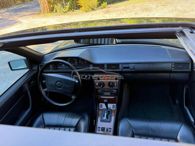 Mercedes-Benz 300 Essence Automatique 1988