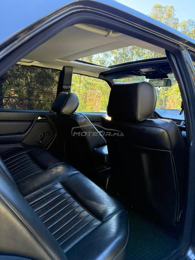 Mercedes-Benz 300 Essence Automatique 1988
