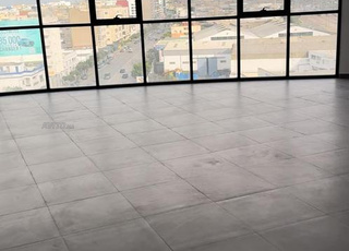 A louer très joli plateau de bureau