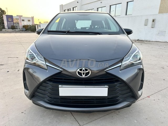 Toyota Yaris Essance 6 ch