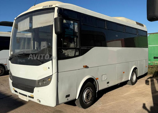 أوتوكار لنقل الموظفين