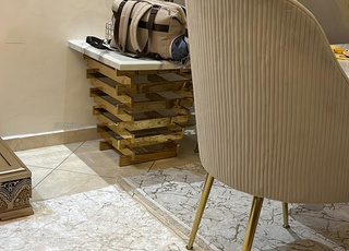 Table basse et cendrier