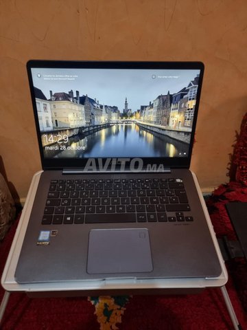 ASUS ZenBook i5 8 gen 8Go SSD 256Go  14 FHD