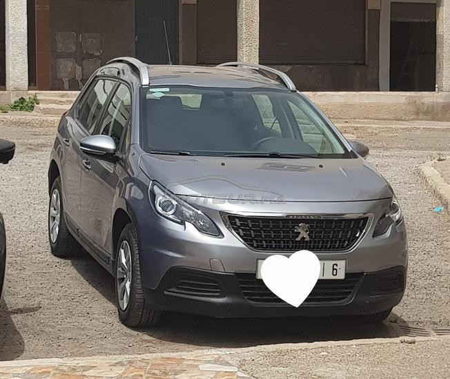 peugeot 2008 très bone état 