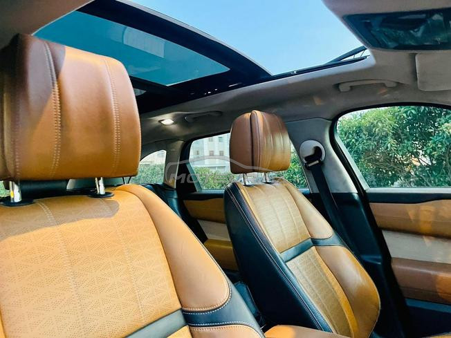 velar range rover  1500Dh dariba
