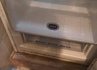 Réfrigérateur Whirlpool d'occasion en bon état, tout est en parfait état