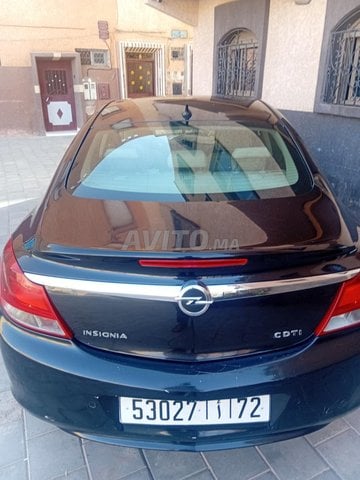 أوبل إنسيغنيا