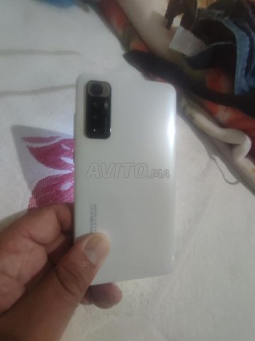 redmi 11pro 256gb...8ram