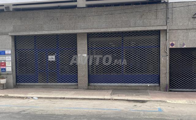 Société à vendre avec magasin 130 m2