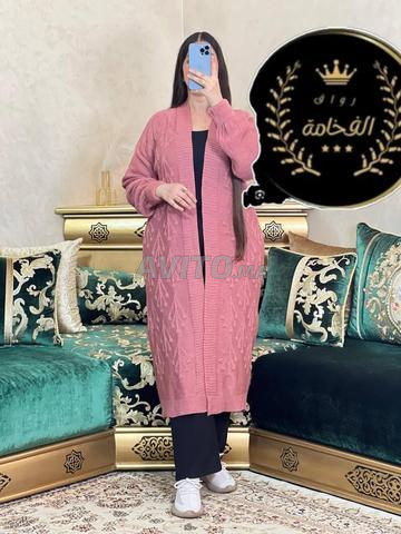 كاب خيط مصنوع من الصوف متوفر بألوان جميلة