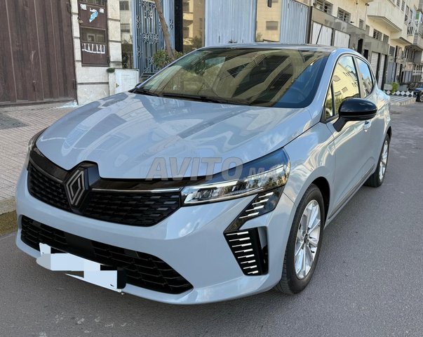 Clio 5 Esprit diesel 6cv particulier 35000km 2024