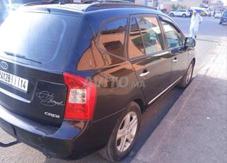 Kia Carens modèle 2011