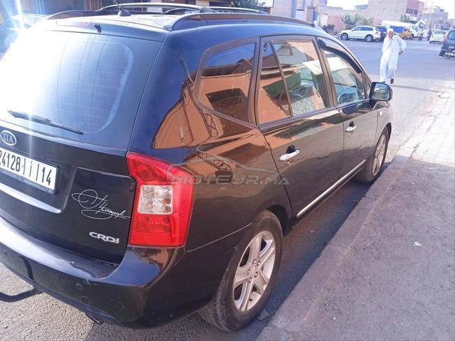 Kia carens modèle 2011