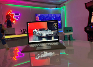 Surface 2k Tactile i7 16Go ram 1000Go ssd