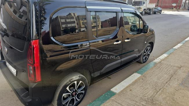 voiture toute neuve 