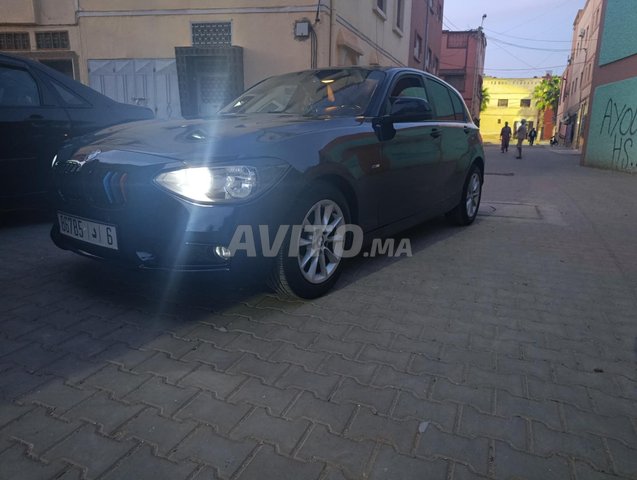 بي ام دبليو الفئة الأولى موديل 2012