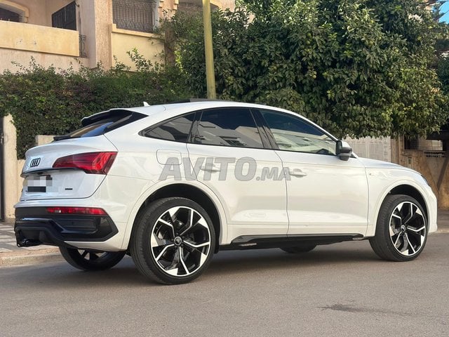 Audi Q5 Diesel Automatique 2023 à Fès