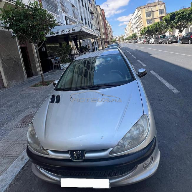 Peugeot 206 Essence – Très bon état.