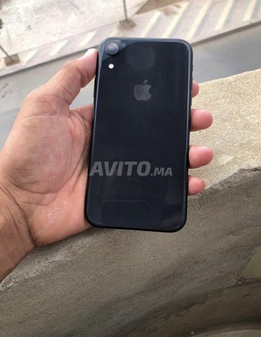 ايفون اكس ار سعة 64 جيجابايت حالة البطارية 84
