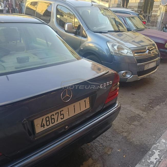 مرسيدس 220E