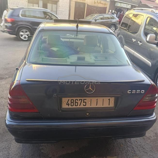 مرسيدس 220E