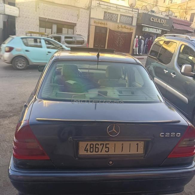 مرسيدس 220E